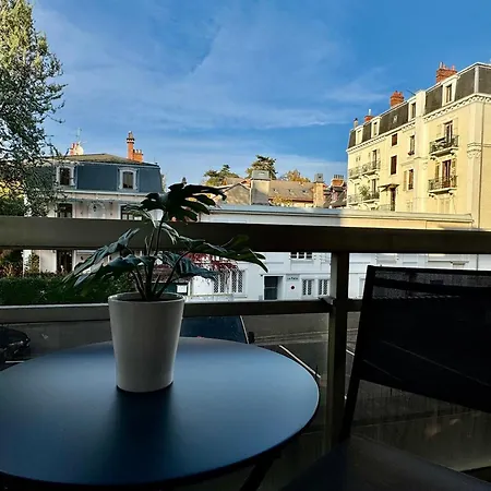 T1 Bis Spacieux Et Calme Avec Balcon, Animaux Acceptes ! - Fr-1-555-103 Lägenhet Aix-les-Bains